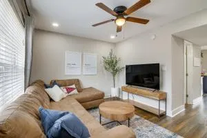 Condo with Pool Walk to University of Mississippi! - Sardis