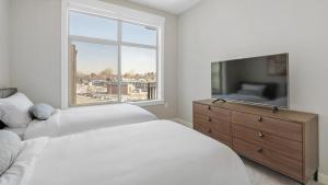 Landing Modern Apartment with Amazing Amenities (ID1266X998)
