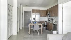 Landing Modern Apartment with Amazing Amenities (ID1402X307)