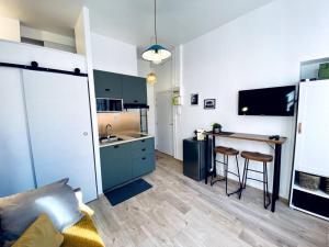 Studio centre, calme, vrai cocon.