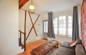 4 Bedroom Lovely Home In Chalabre - 屈伊朗