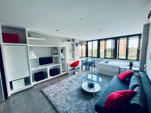 Apartamento en Aguadulce Playa con vistas al mar y piscina