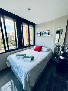 Apartamento en Aguadulce Playa con vistas al mar y piscina