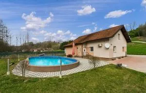 Awesome Home In Vinogradi Ludbreski - Ludbreg