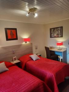 Hotels La Bonne Auberge : photos des chambres