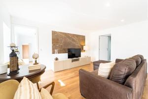 Casa da Hera by House and People