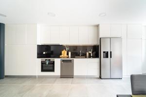 António Marinho by House and People