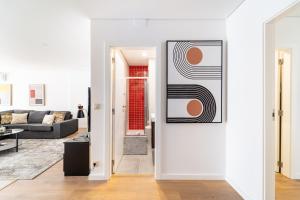 António Marinho by House and People