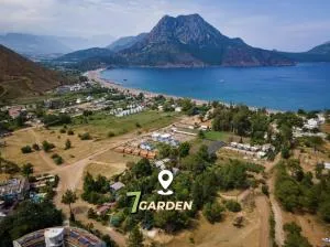 7 Garden Bungalow / Camping - Karaoz