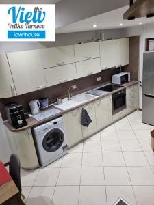 The View Veliko Tarnovo Townhouse