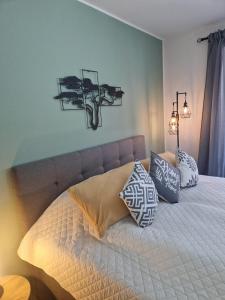 DEHOME - Enjoy - Stay by Central Station