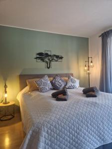 DEHOME - Enjoy - Stay by Central Station