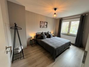 Apartment Central 10H 75qm Wi-Fi free Parking