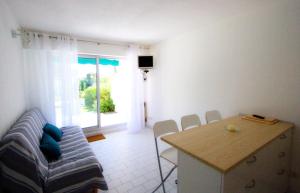 Villegiales Tee2 - Bel appartement en rez-de-jardin vue Ponant MAE-1144