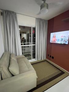 Orange One - No Brás com varanda e estacionamento incluso