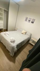 Departamento 2 hab con patio y parrilla