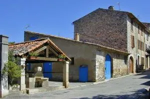 Maison de village centre Quinson - 圣洛朗迪韦尔东