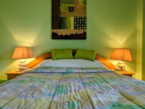 Gîte accueillant 10 pers avec terrasse, proche nature, idéal pour famille et PMR à Mécrin - FR-1-585-12