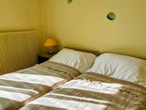 Maisons de vacances Gite Mecrin, 6 pieces, 10 personnes - FR-1-585-12 : photos des chambres