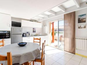 Pavillon climatisé avec WIFI, piscine, tennis et parking, à quelques minutes de la plage - FR-1-409-256