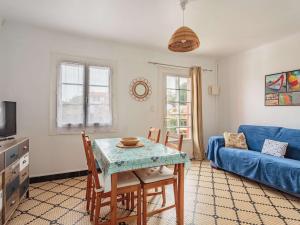 Appartement au calme à 300 m des plages, 2 chambres, parking, jardin, Guéthary - FR-1-4-686