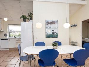 10 person holiday home in Haderslev-By Traum