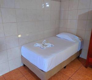 Hostel del Pacífico Habitación con baño privado y aire acondicionado
