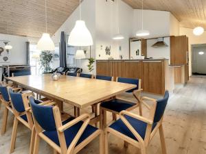 Holiday home Rødby LVI