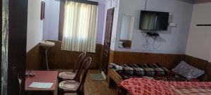 Shangri-La Peaceful stays