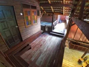 Astoria 1@Zaki's Residence - Kampong Ru Lima