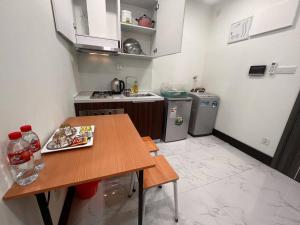 Cozy Budget Private Studio w Free Luxurious Pool by SYM C737