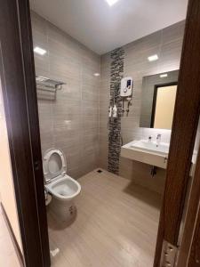 Cozy Budget Private Studio w Free Luxurious Pool by SYM C737