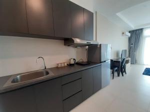 Kuching Riverview at Riverine Diamond