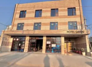 Hotel Green - Kharar