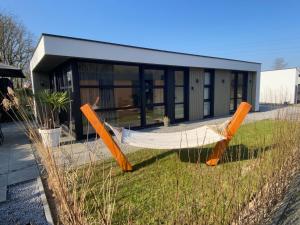 Luxe 4- persoons Veluwelodge met hottub in Ermelo!