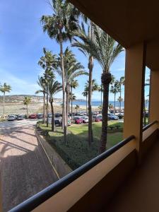 Puerto Sotogrande con vistas al mar