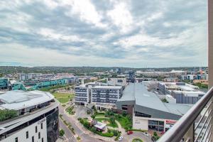 Menlyn Maine Luxury Apartments 11th & 14th floor with Balcony