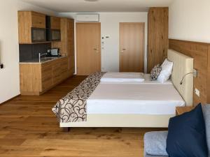 Greim 15 --- Apartment mit Pool und Fernsicht 30m2