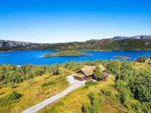 Holiday home Tjørhom II