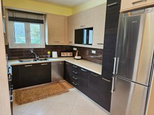 Zoes home - stunning view