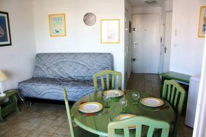 JARDINS DU CAP Joli T2 avec piscine Plage Richelieu Cap dAgde