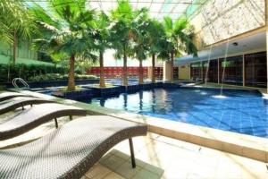 Milia Condo w Free use of Swimming pool & Gym