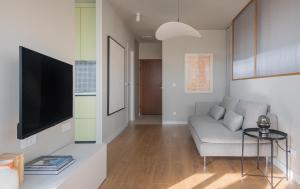 INDIGO - Brand New Studio Apartment
