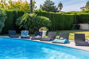 Villas Vacation villa swimming pool and petanque court ! : photos des chambres