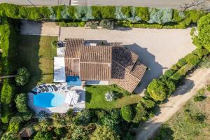 Villas Vacation villa swimming pool and petanque court ! : photos des chambres