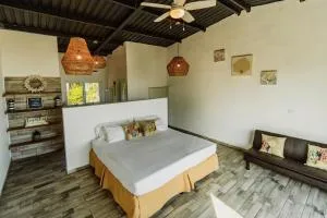 Ocean Paradise - Los Amates