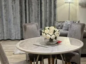 Love a staycation 2 bed apartment - 梅登黑德