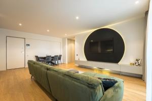 Sphere - High-End 1BR Getaway Near Promenada Mall