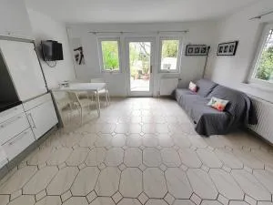 Romantic apartment with big terrace and garden view - Gablitz