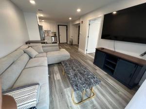 The Chic Suite - 1BR with Luxe Amenities